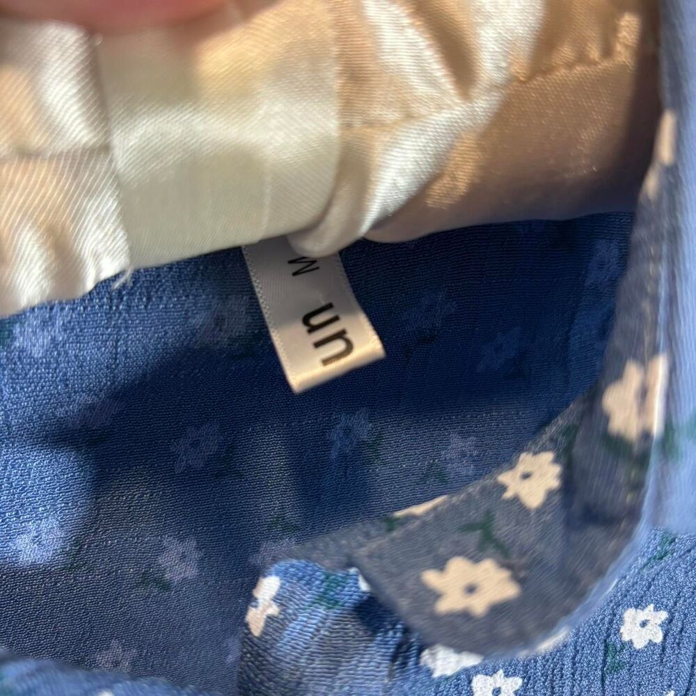 Women's Floral Blue Button Up Shirt - Picture 7 of 8